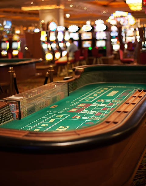 Live dealer blackjack and slot game interface on imperial showing game variety
